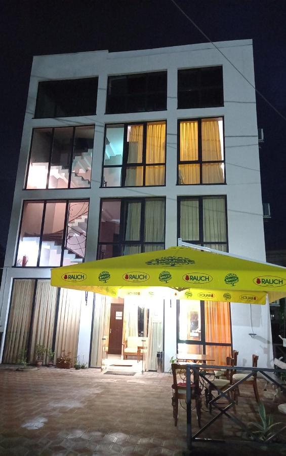 David Hotel Kutaisi Dış mekan fotoğraf